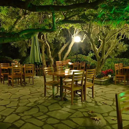 Nikos Apartman Pszakúdia