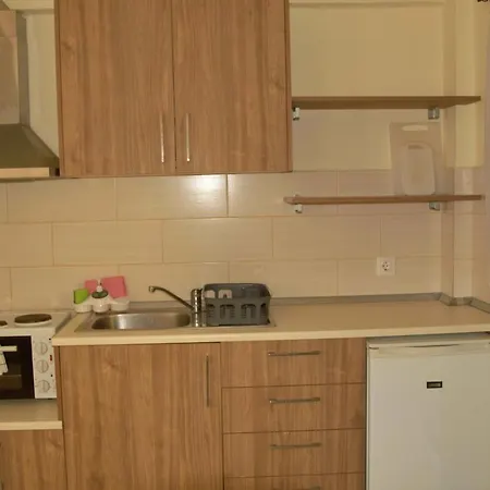 Apartment Nikos *